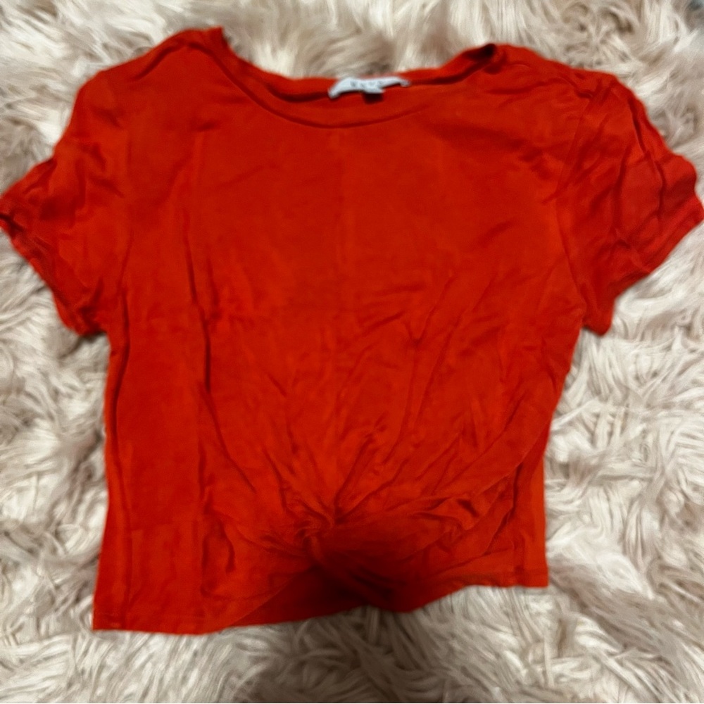 Orange gaze tee shirt